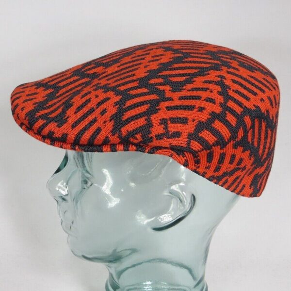 KANGOL Falling Scales 504 Flatcap Ivy Cap Schiebermütze Cherry Glow Deep Springs