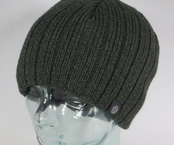 BUGATTI Strickmütze Mütze Wollmütze Skimütze Beanie grün Pull on Neu